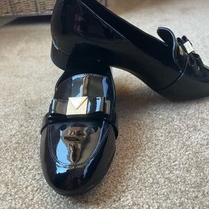 Size 7 Michael Kors Loafers New with no box